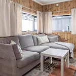 4 Bedroom Lovely In Øyer