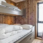 4 Bedroom Lovely In