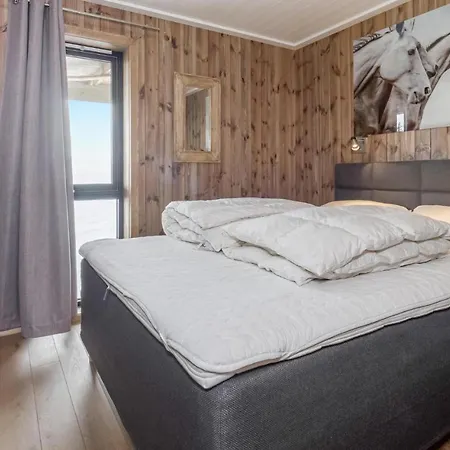 4 Bedroom Lovely In 펜션 *