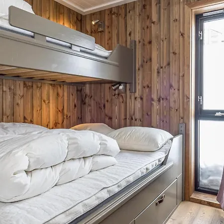 4 Bedroom Lovely In