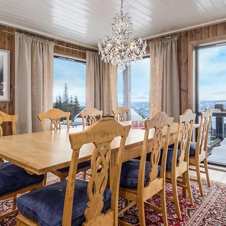 4 Bedroom Lovely In Øyer